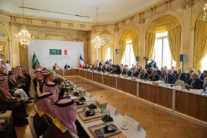 شراكة استراتيجية بين السعودية وفرنسا لتعزيز الاستثمار والذكاء الاصطناعي
