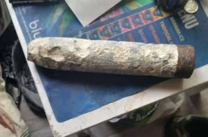 الذكاء الاصطناعي يحذّر بريطانياً من قنبلة في منزله